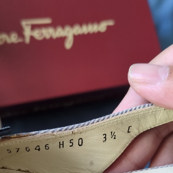 Salvatore Ferragamo Tan Black Heels - Picture 3 of 10